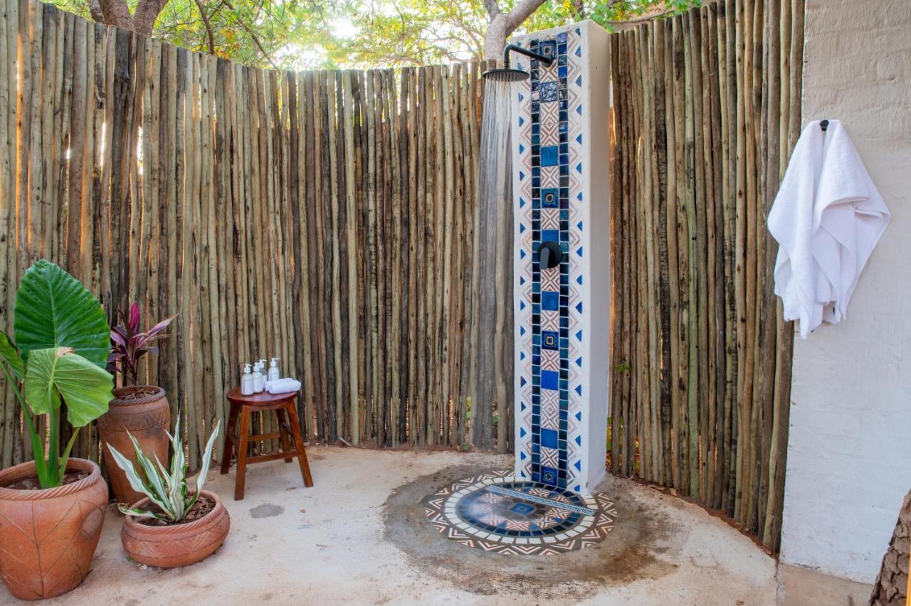 Shongwe Oasis Otel Victoria Falls Dış mekan fotoğraf