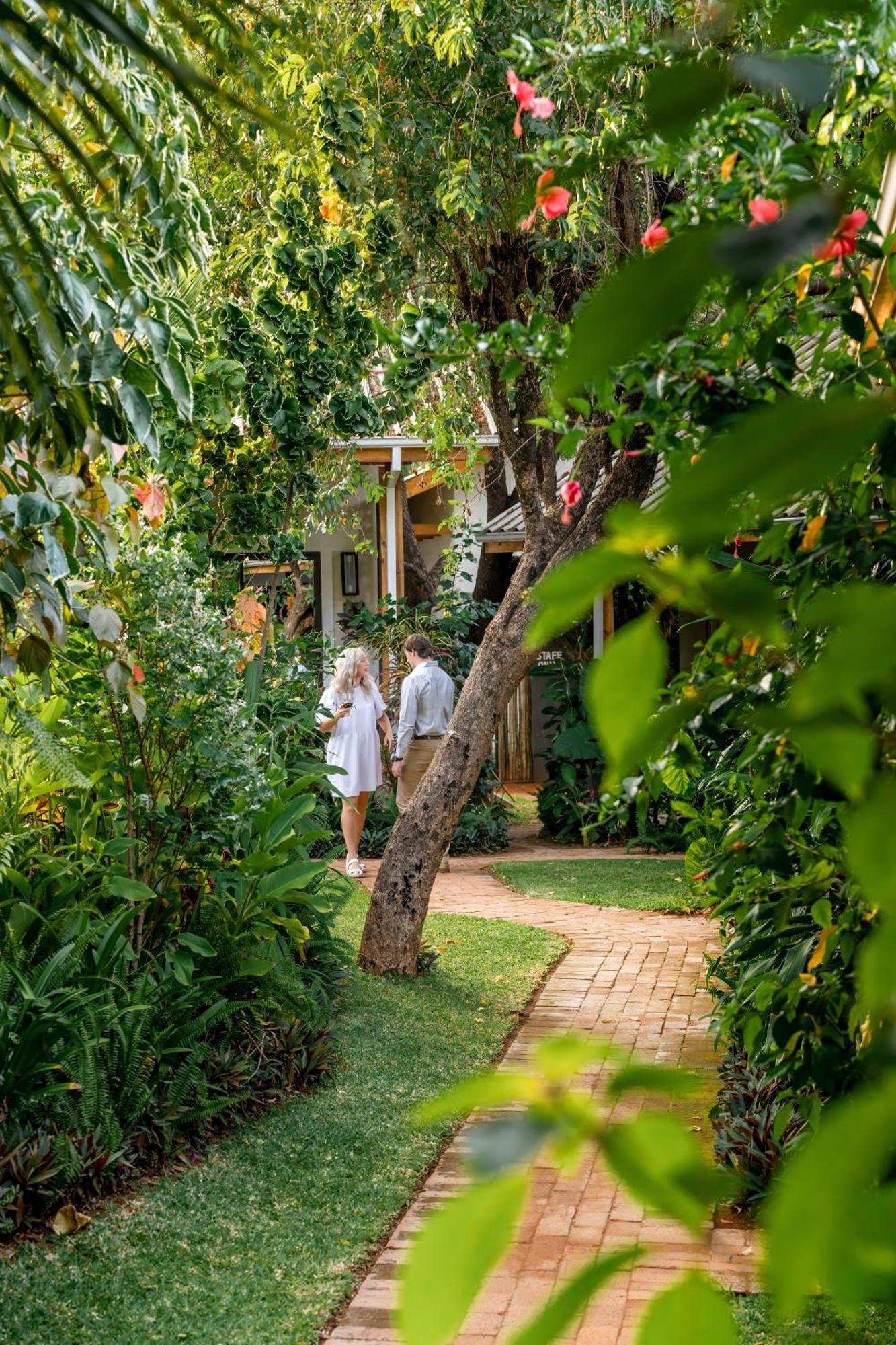 Shongwe Oasis Otel Victoria Falls Dış mekan fotoğraf