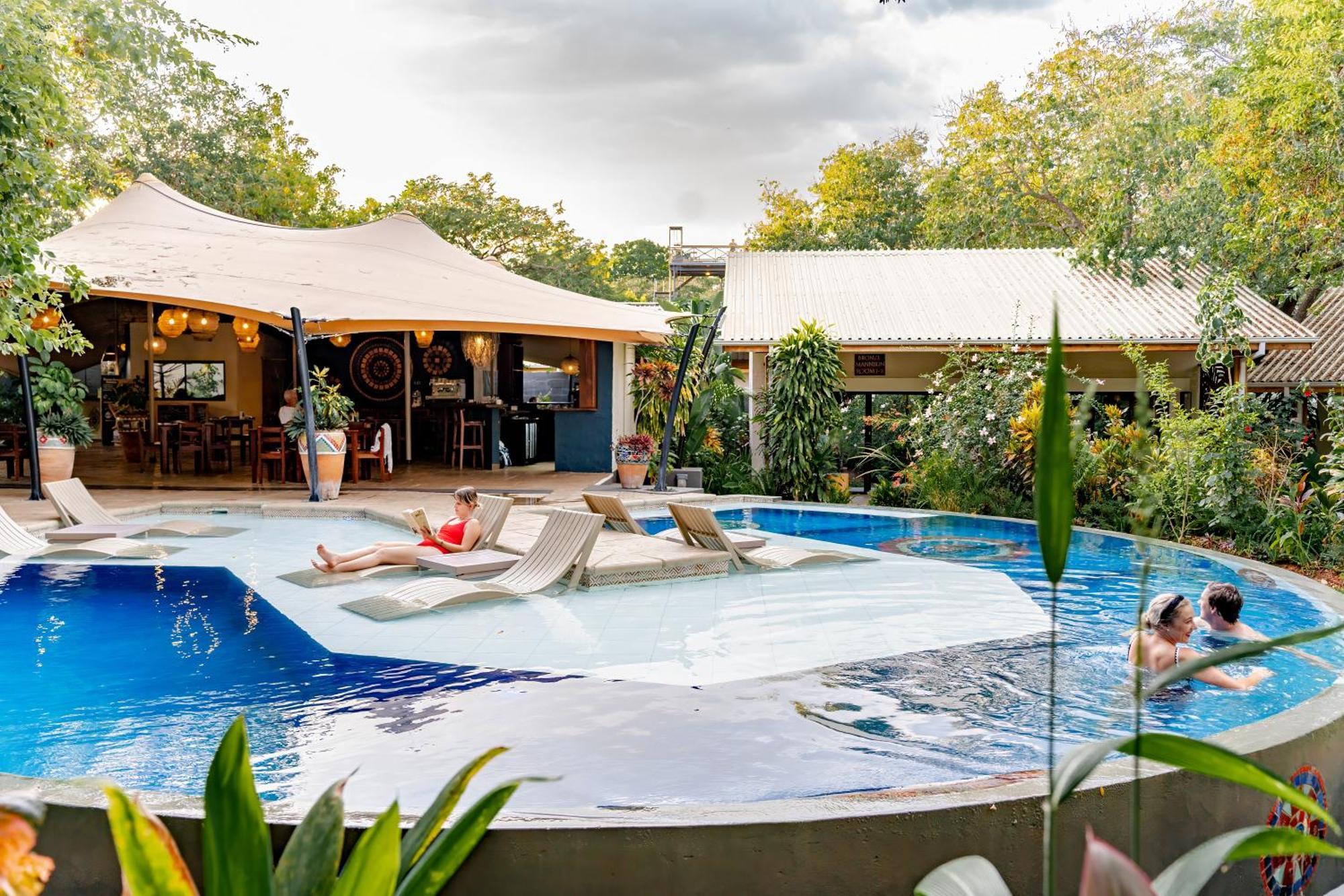 Shongwe Oasis Otel Victoria Falls Dış mekan fotoğraf