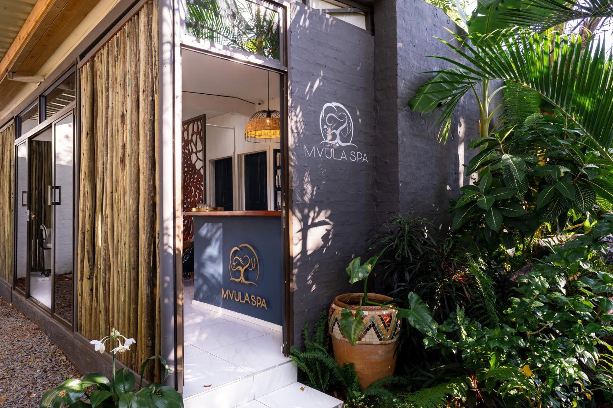 Shongwe Oasis Otel Victoria Falls Dış mekan fotoğraf